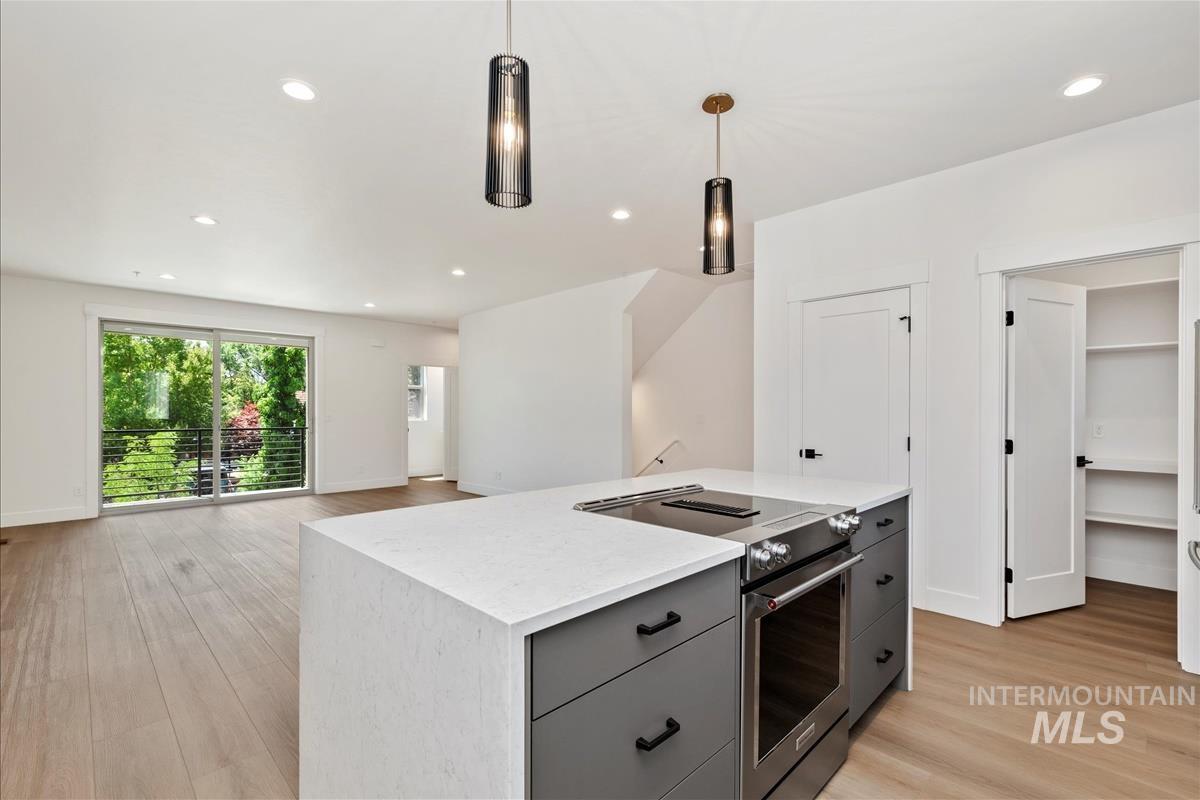 1705 South Rock View Lane Boise, ID 83705 - Photo 11 of 35