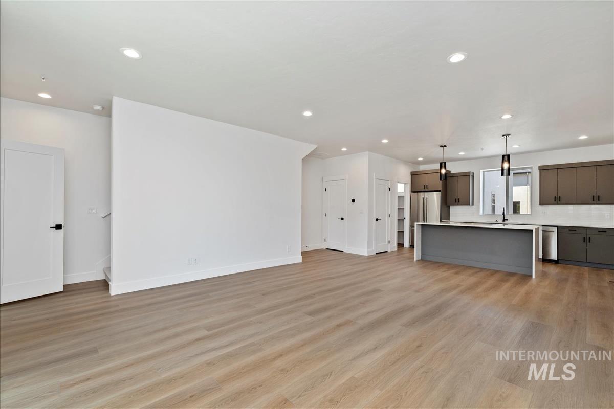 1705 South Rock View Lane Boise, ID 83705 - Photo 17 of 35