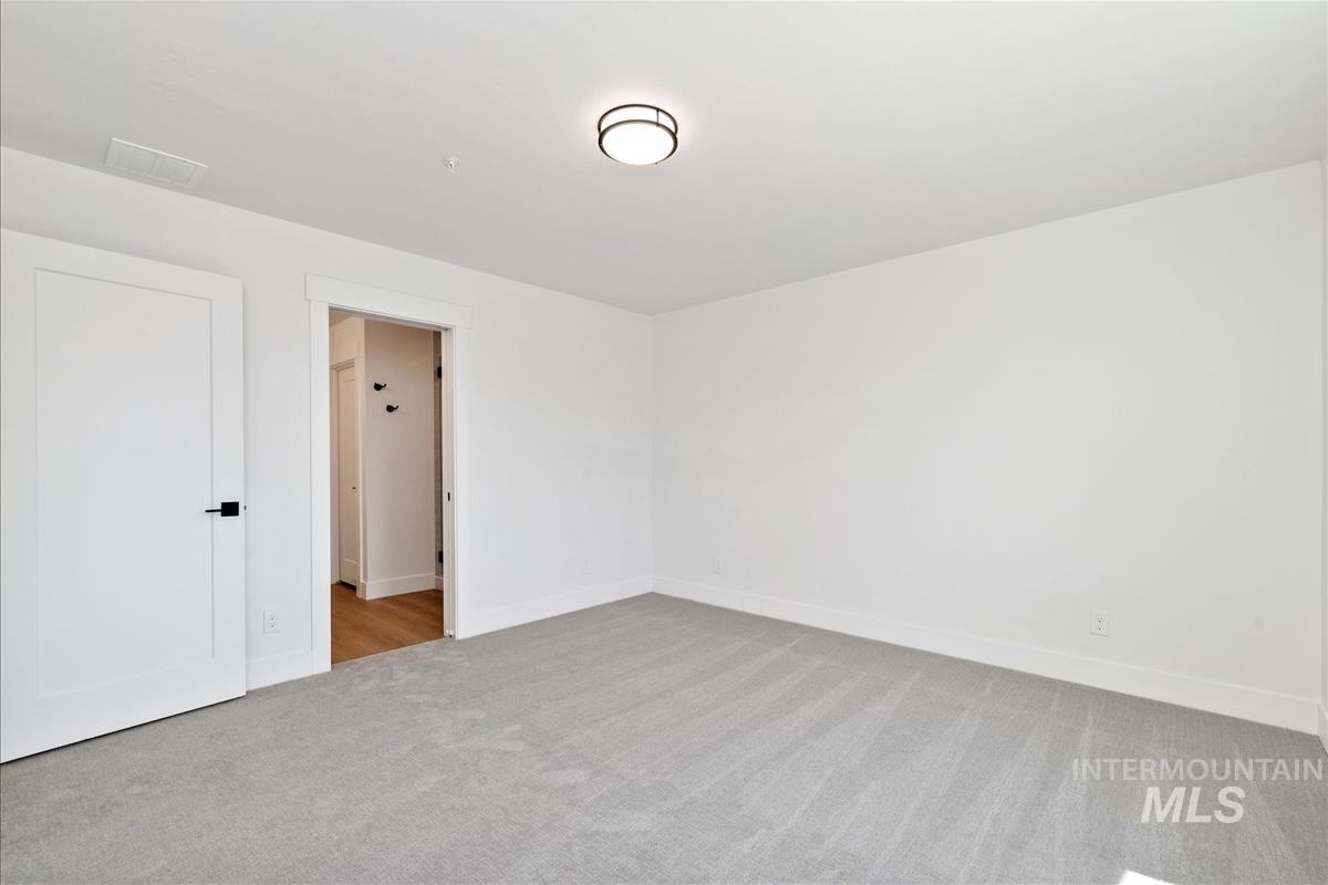 1705 South Rock View Lane Boise, ID 83705 - Photo 23 of 35