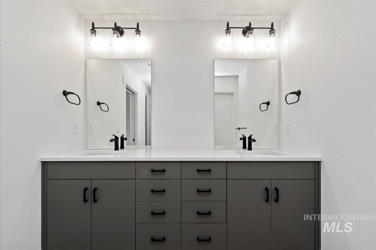 1705 South Rock View Lane Boise, ID 83705 - Photo 25 of 35