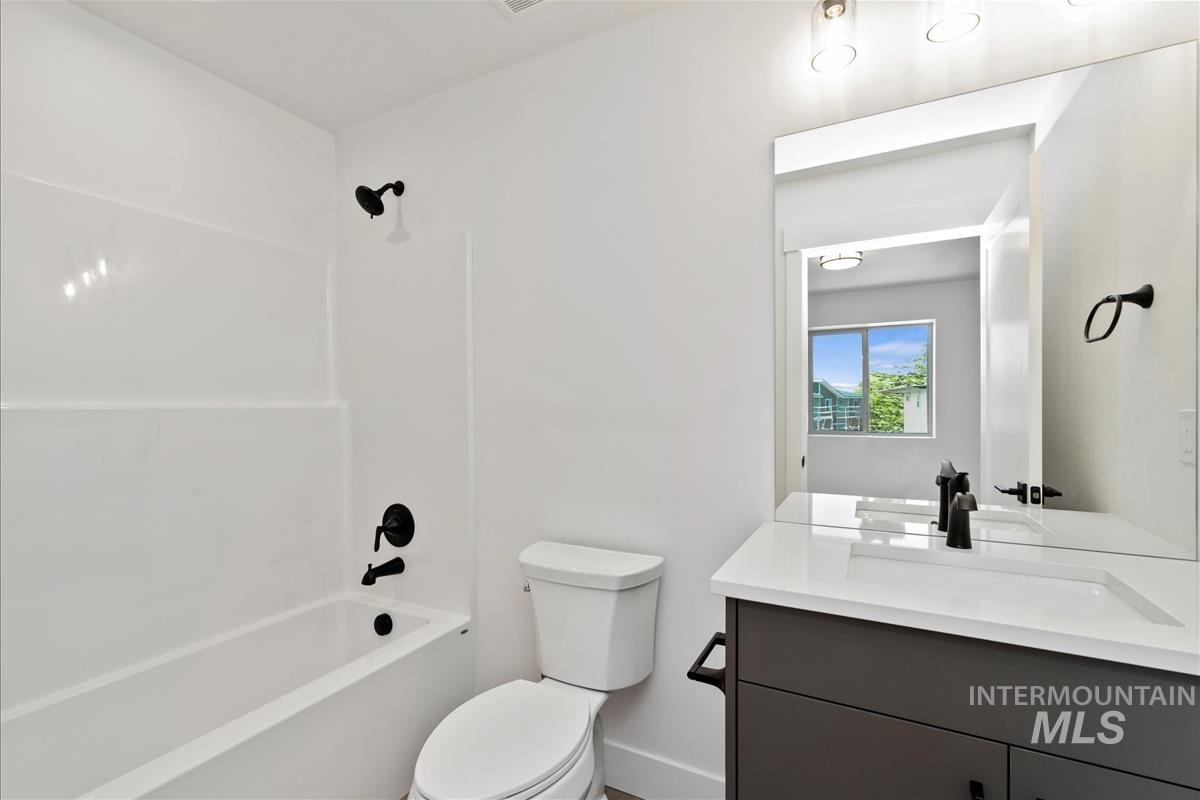 1705 South Rock View Lane Boise, ID 83705 - Photo 31 of 35