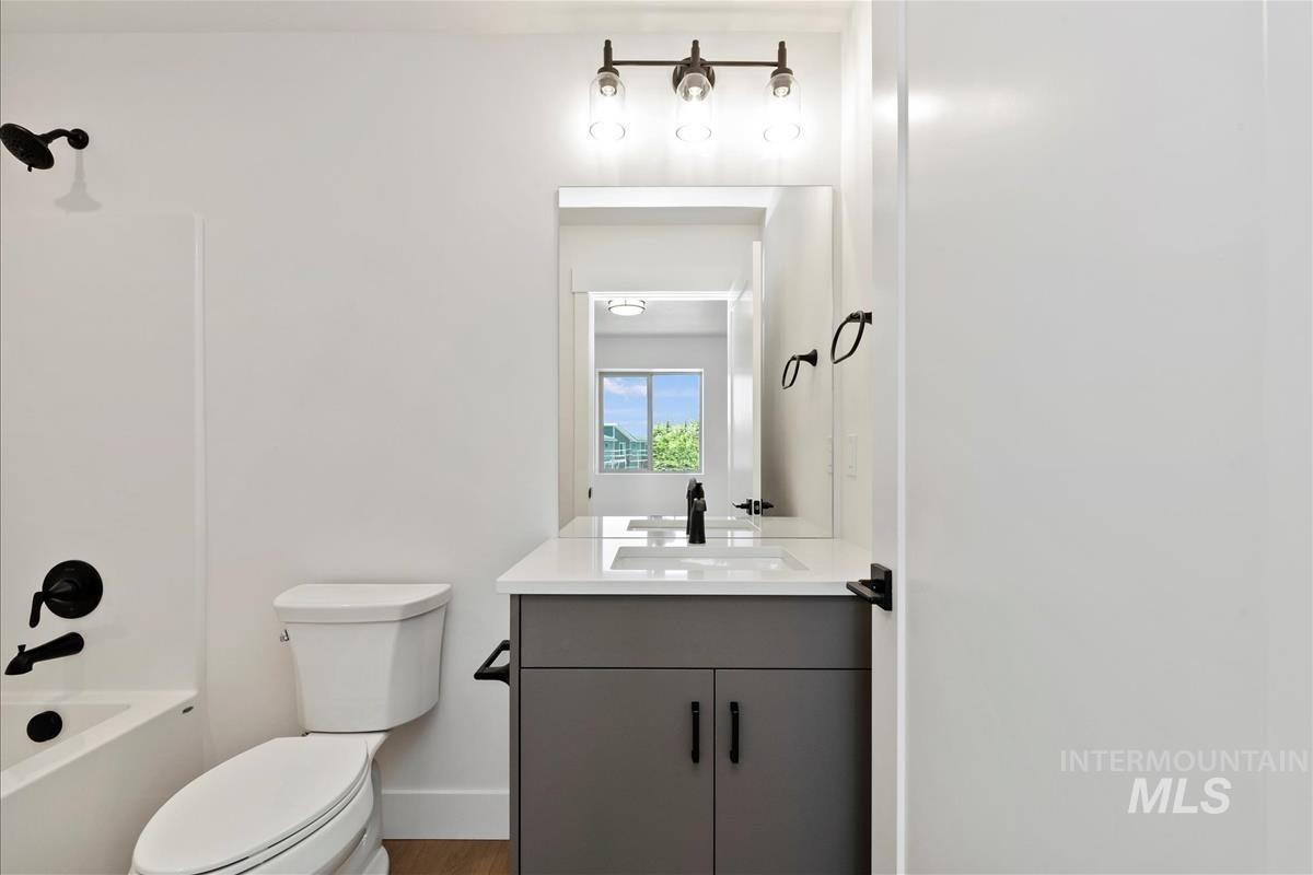 1705 South Rock View Lane Boise, ID 83705 - Photo 32 of 35