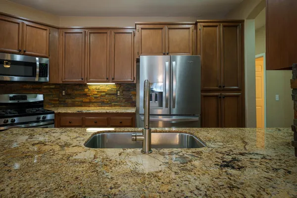 $515,000 | 2948 Red Clover Way, Lincoln, CA 95648