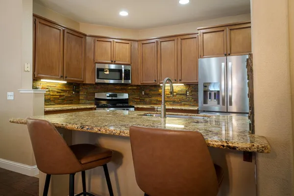 $515,000 | 2948 Red Clover Way, Lincoln, CA 95648