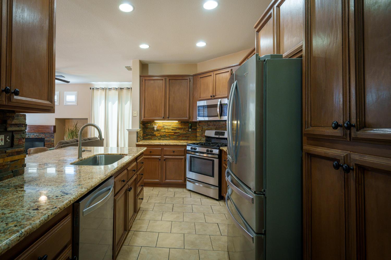 2948 Red Clover Way Lincoln, CA 95648 - Photo 22 of 46