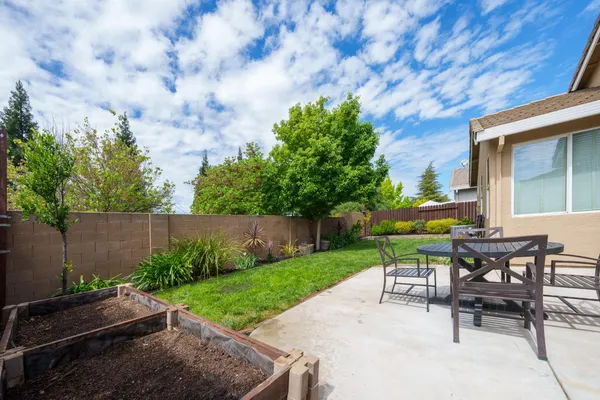 $515,000 | 2948 Red Clover Way, Lincoln, CA 95648