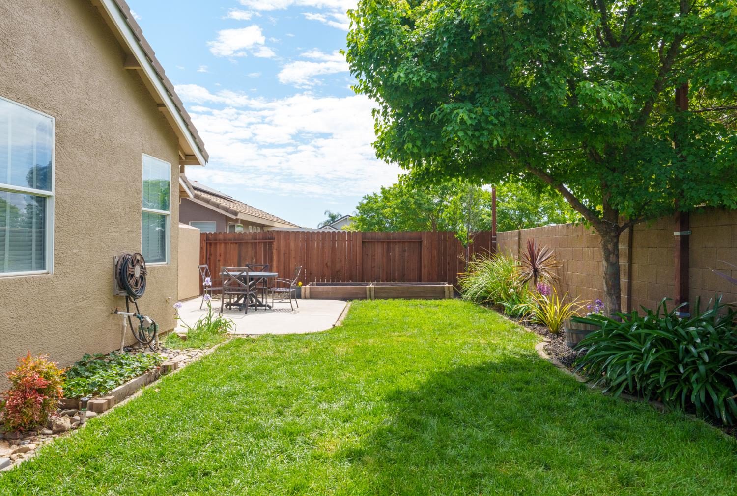 2948 Red Clover Way Lincoln, CA 95648 - Photo 4 of 46