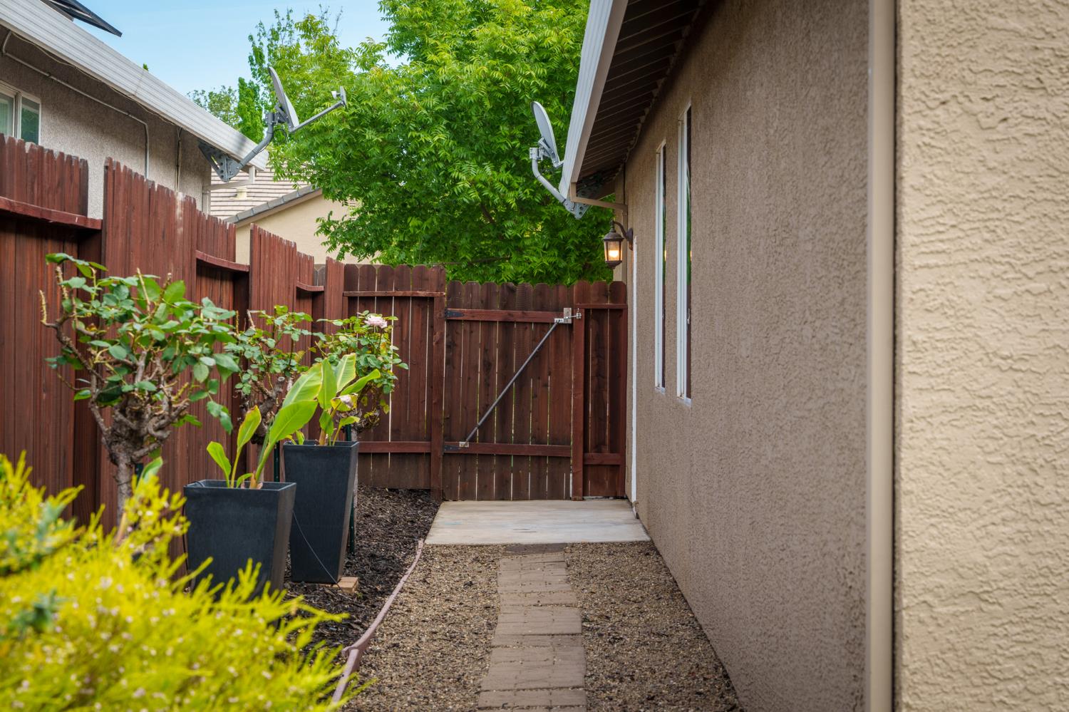 2948 Red Clover Way Lincoln, CA 95648 - Photo 44 of 46