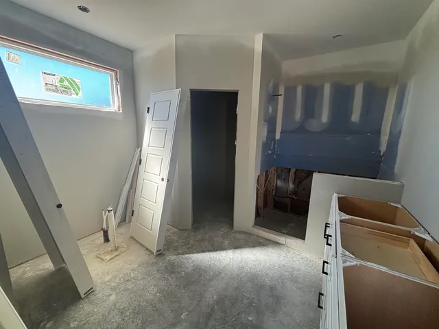 a view of a storage & utility room