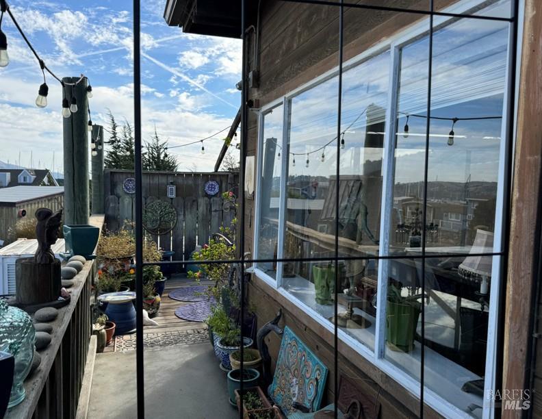 40 Varda Landing Road Sausalito, CA 94965 - Photo 6 of 7 a view of a balcony with chairs