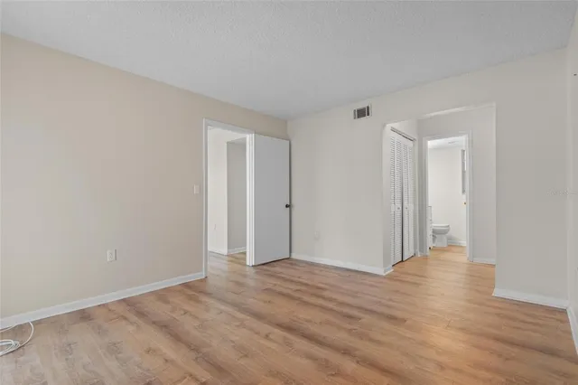 $1,800 | 230 North Bayshore Boulevard, Unit 106, Clearwater, FL 33759