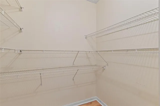 $1,800 | 230 North Bayshore Boulevard, Unit 106, Clearwater, FL 33759