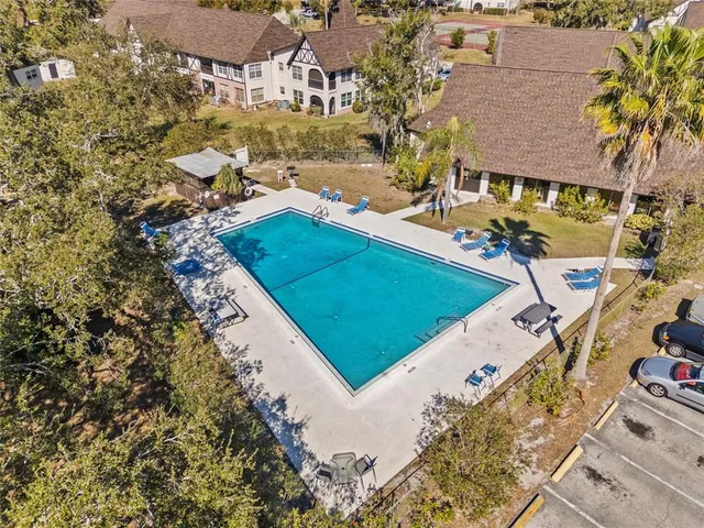 $1,800 | 230 North Bayshore Boulevard, Unit 106, Clearwater, FL 33759