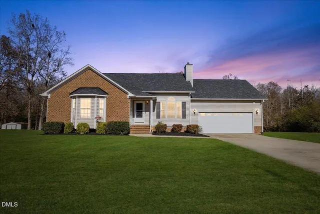 $260,000 | 609 Fernway Drive, Burlington, NC 27217