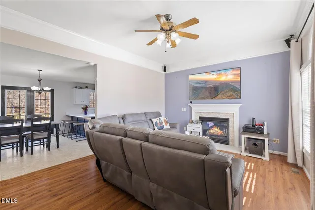 $260,000 | 609 Fernway Drive, Burlington, NC 27217