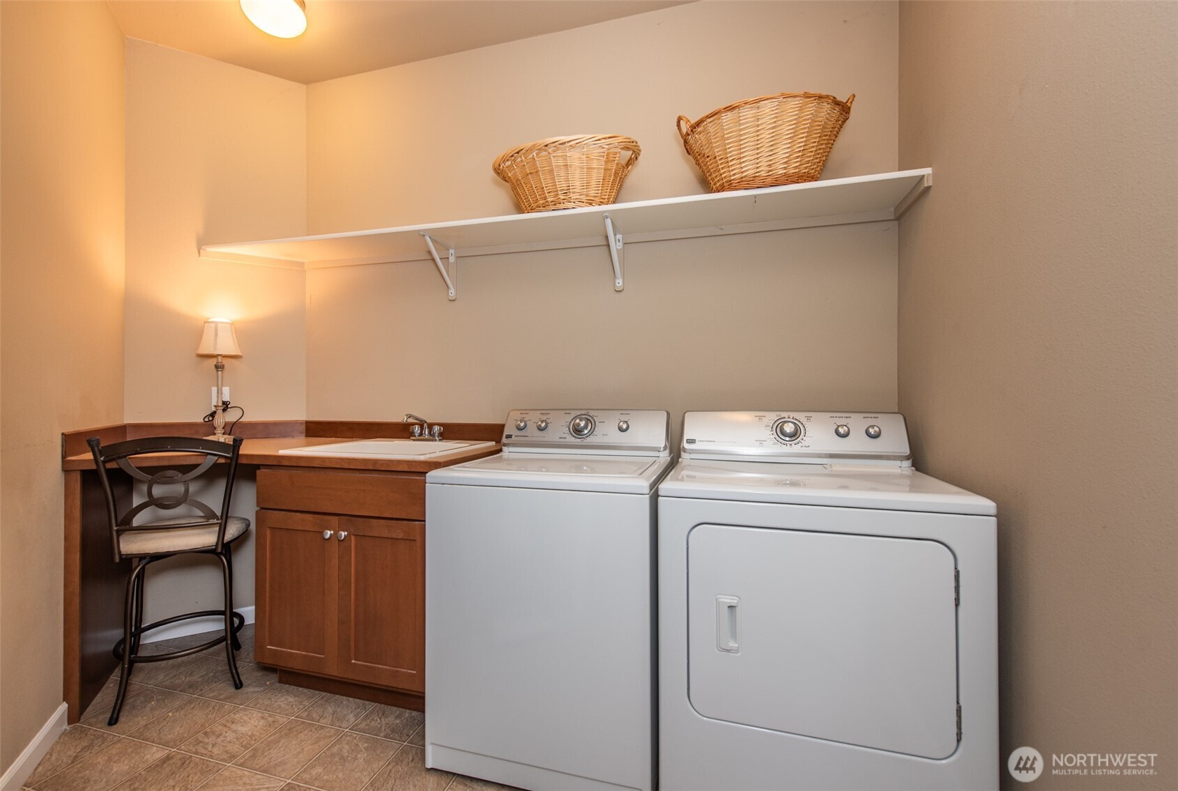 71 Mt Baker Drive Sequim, WA 98382 - Photo 15 of 25 a utility room with dryer and washer