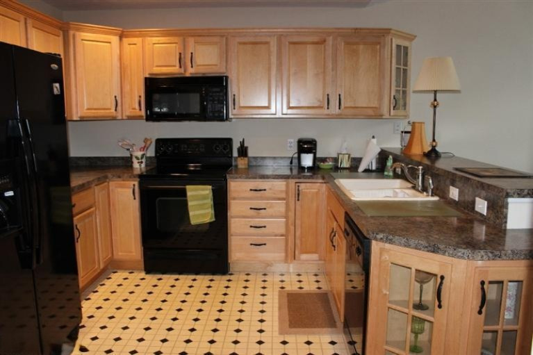 622 Ravine Drive Manistee, MI 49660 - Photo 3 of 17 Additional Photo