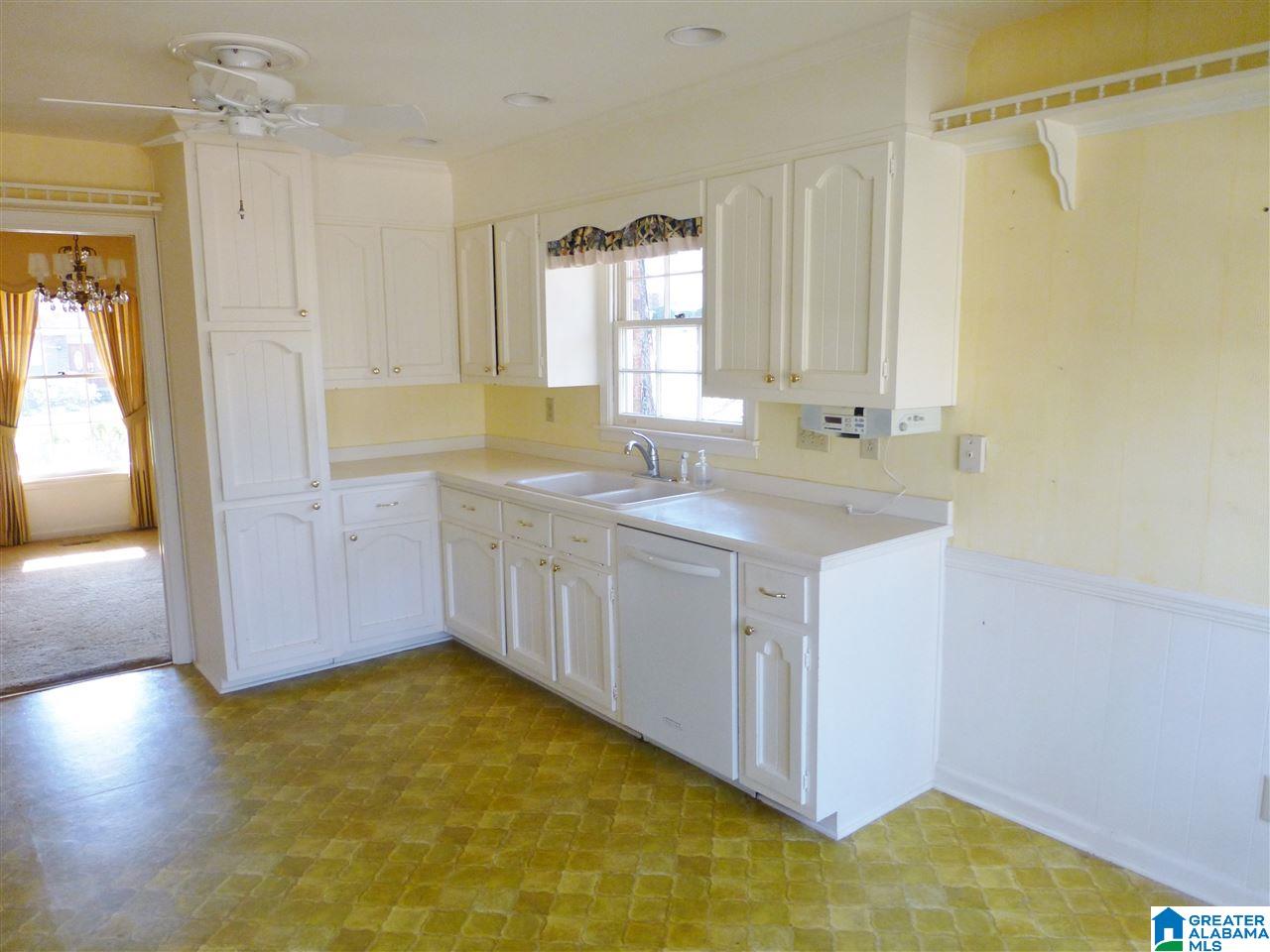 3551 Atvon Drive Birmingham, AL 35226 - Photo 9 of 24