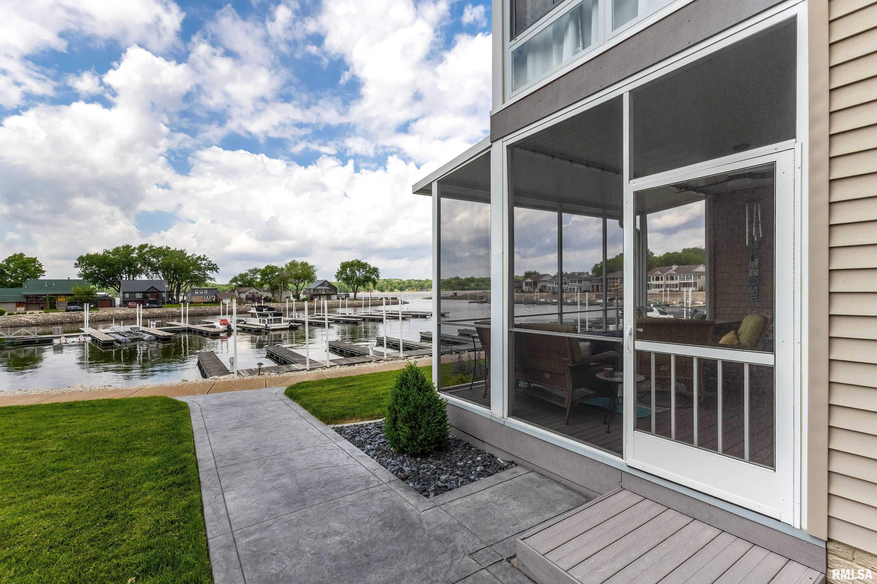 23 Villa Drive Hampton, IL 61256 - Photo 40 of 49