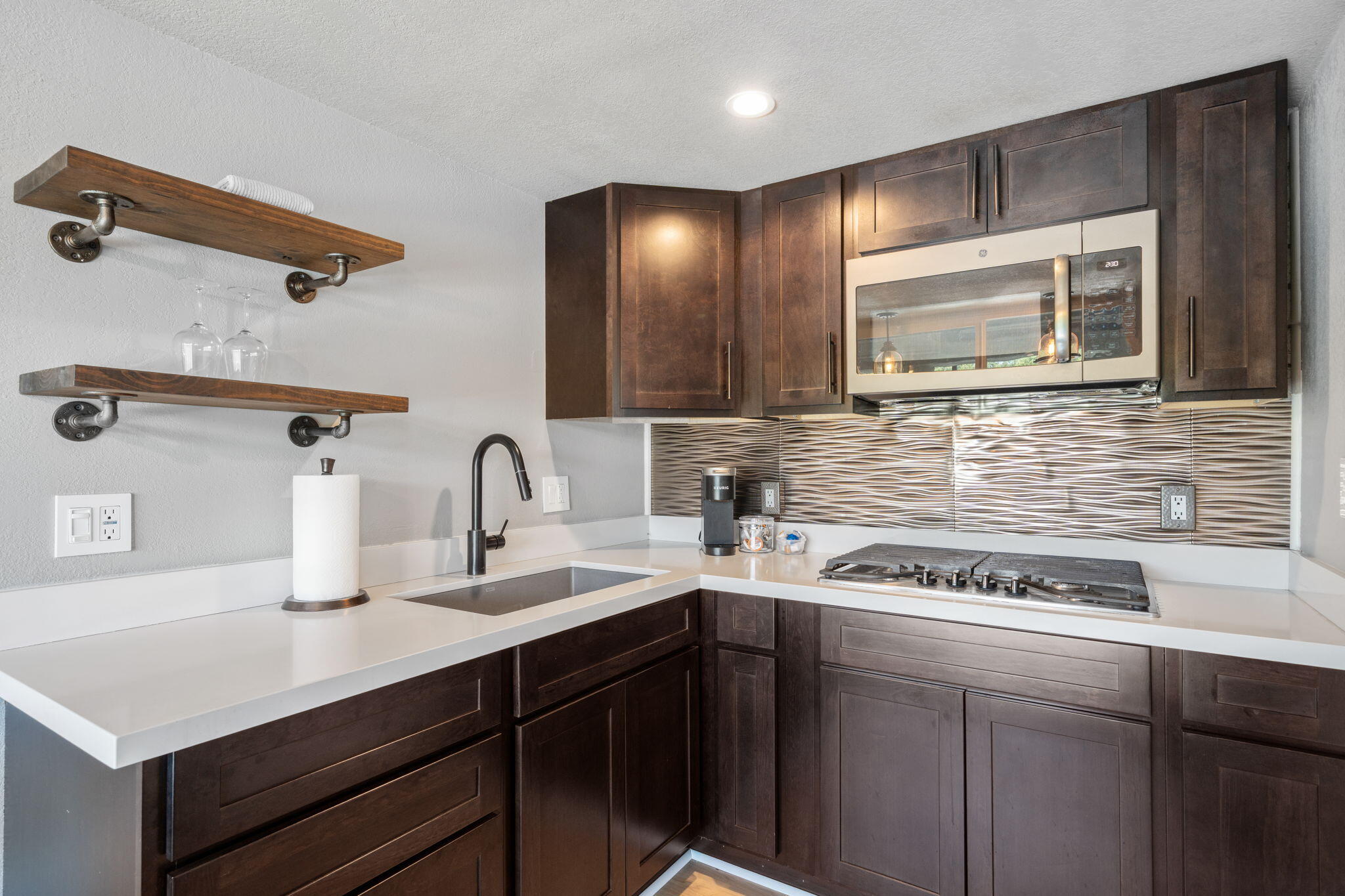 3317 Riverside Drive Anderson, CA 96007 - Photo 50 of 77 Studio