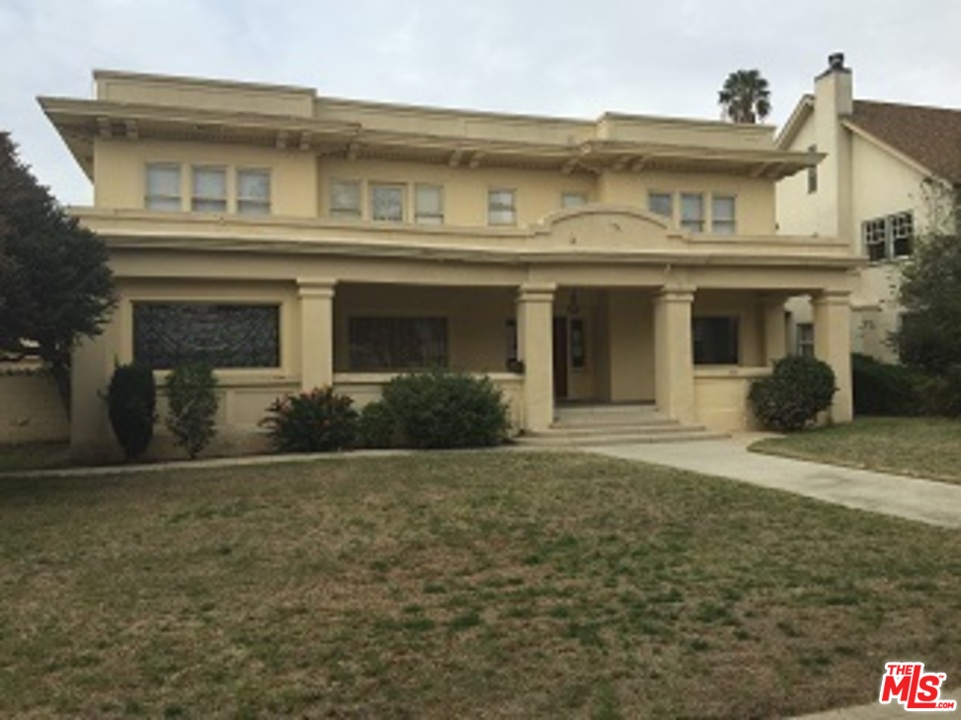 1809 Virginia Road Los Angeles, CA 90019 - Photo 1 of 34