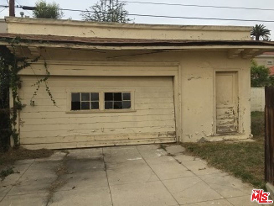 1809 Virginia Road Los Angeles, CA 90019 - Photo 24 of 34