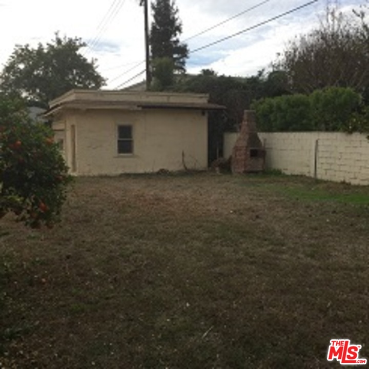 1809 Virginia Road Los Angeles, CA 90019 - Photo 31 of 34