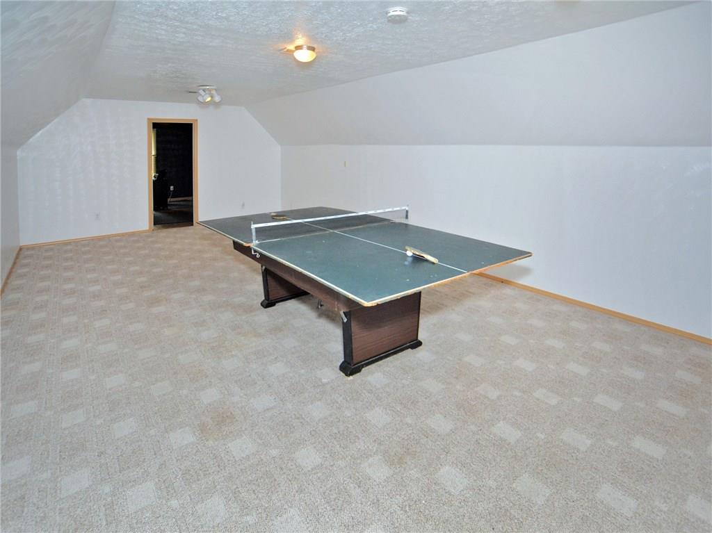 395 Finley Road Pittsburgh, PA 15239 - Photo 19 of 23