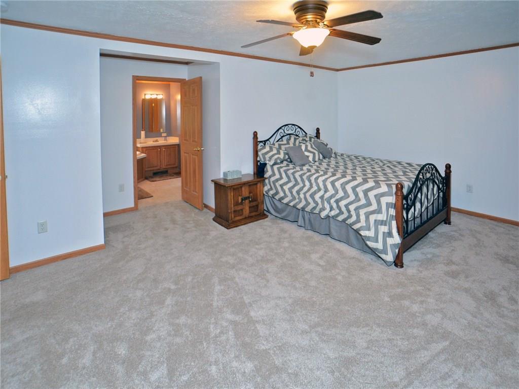 395 Finley Road Pittsburgh, PA 15239 - Photo 10 of 23