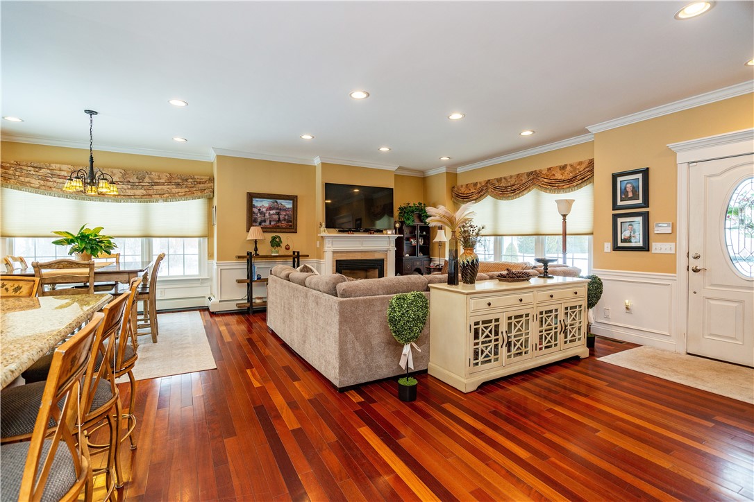 11 Nottingham Drive Scituate, RI 02831 - Photo 12 of 50