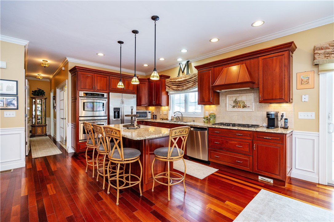 11 Nottingham Drive Scituate, RI 02831 - Photo 14 of 50