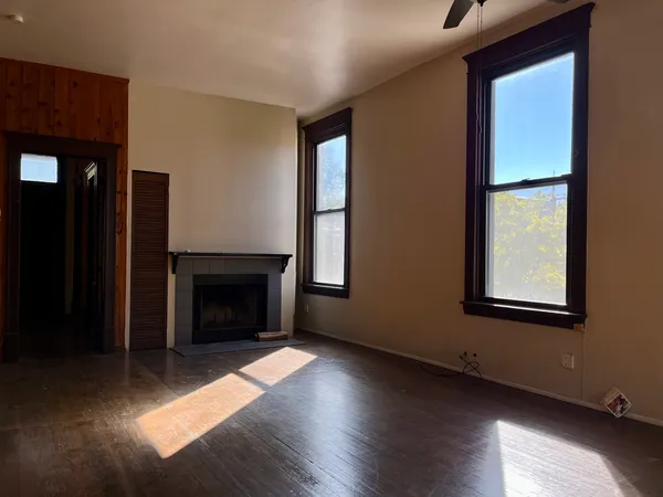 $3,500 | 3765 North Kenmore Avenue, Unit 3E, Chicago, IL 60613