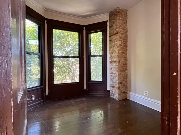 $3,500 | 3765 North Kenmore Avenue, Unit 3E, Chicago, IL 60613