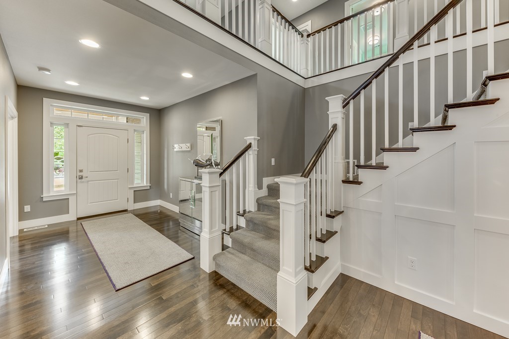 709 183rd Street Southeast Bothell, WA 98012 - Photo 6 of 25 Gallery Image 6