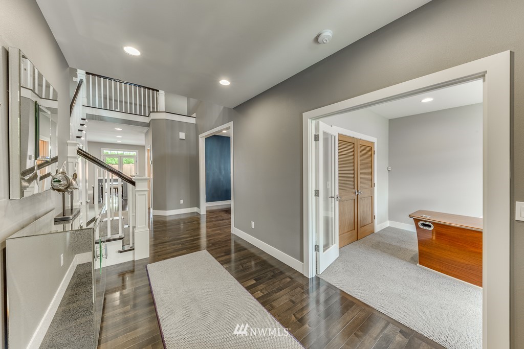 709 183rd Street Southeast Bothell, WA 98012 - Photo 7 of 25 Gallery Image 7