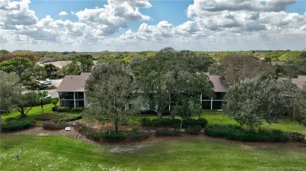 $367,500 | 6433 Southeast Brandywine Court, Unit 219, Stuart, FL 34997