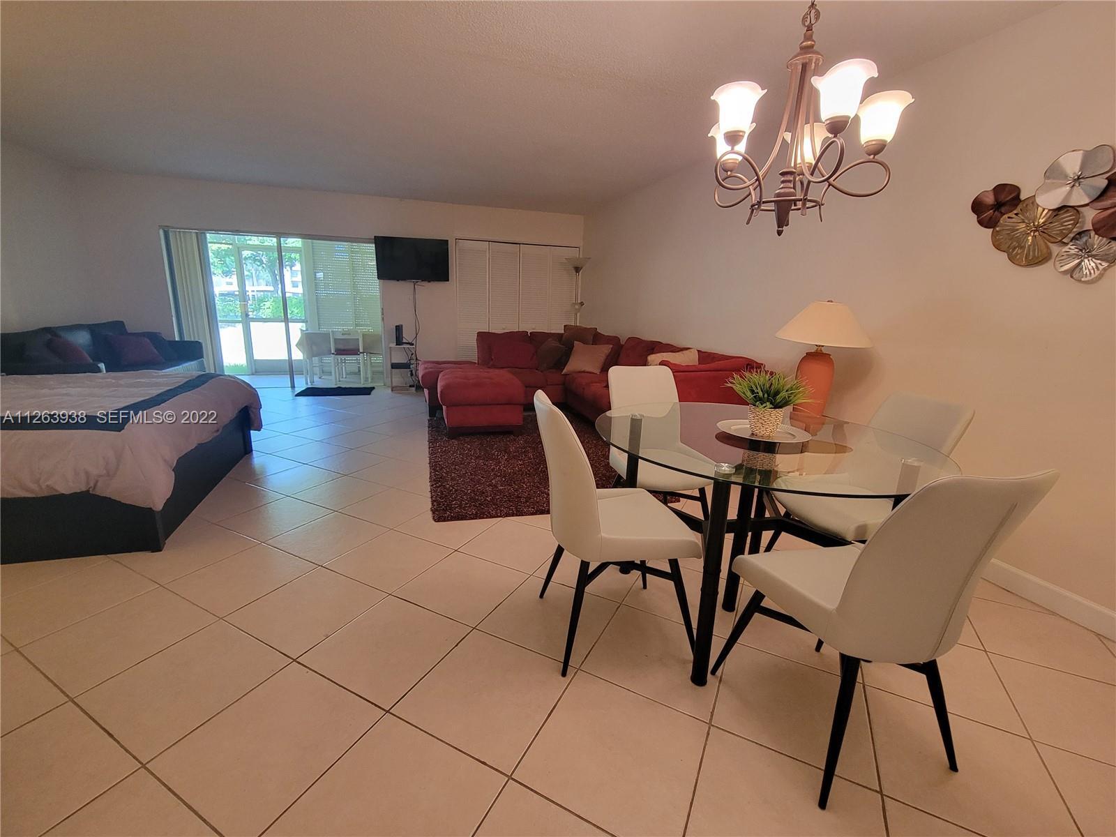 9826 Marina Boulevard, Unit 1015 Boca Raton, FL 33428 - Photo 11 of 19 3
