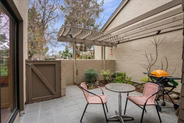 $1,350,000 | 1563 White Rock Circle, San Jose, CA 95125