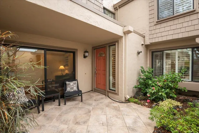 $1,350,000 | 1563 White Rock Circle, San Jose, CA 95125