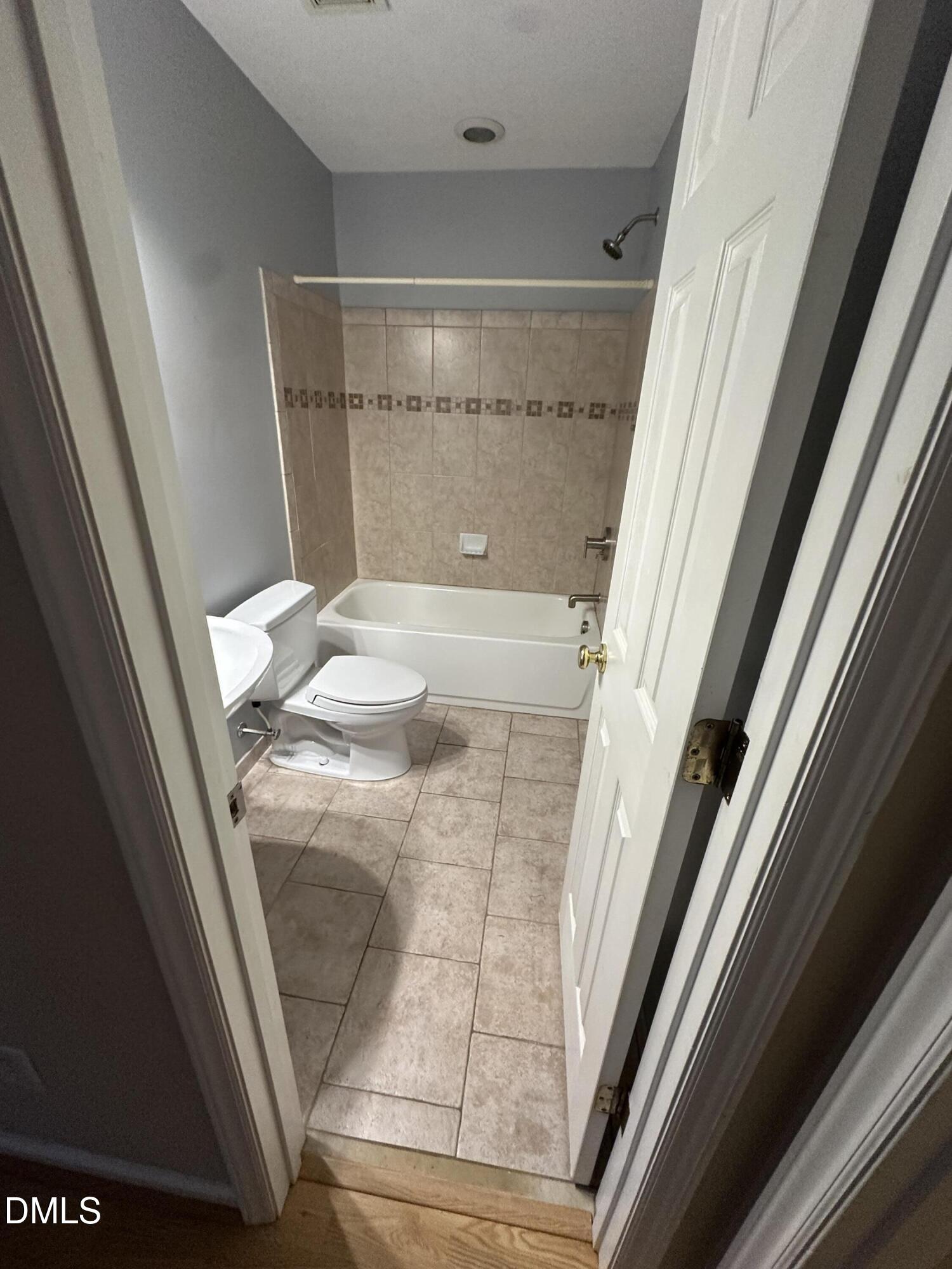 1901 Trailwood Heights Lane, Unit 302 Raleigh, NC 27603 - Photo 6 of 16 a view of balcony