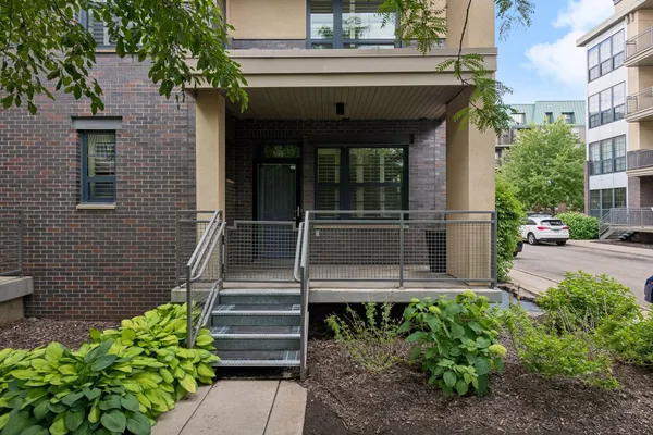 $350,000 | 2566 Ellis Avenue, Unit 104, St. Paul, MN 55114