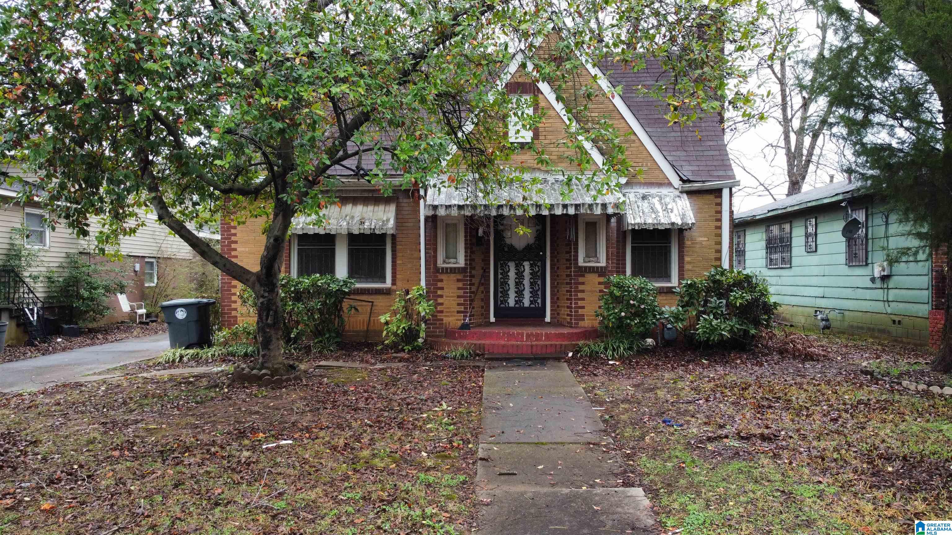 1404 18th Street Southwest Birmingham, AL 35211 - Photo 1 of 2