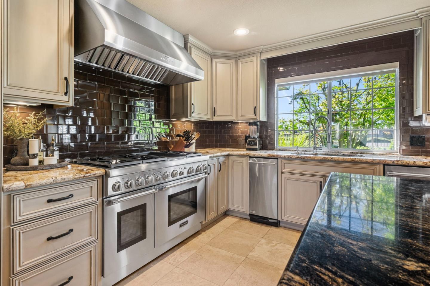 5343 Quashnick Road Stockton, CA 95212 - Photo 18 of 66 Gallery Image 18