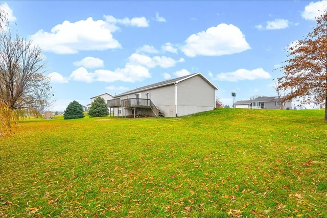 $269,900 | 107 Baize Drive, Carlock, IL 61725