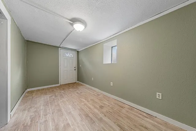 $199,900 | 322 East Vine Street, Mankato, MN 56001