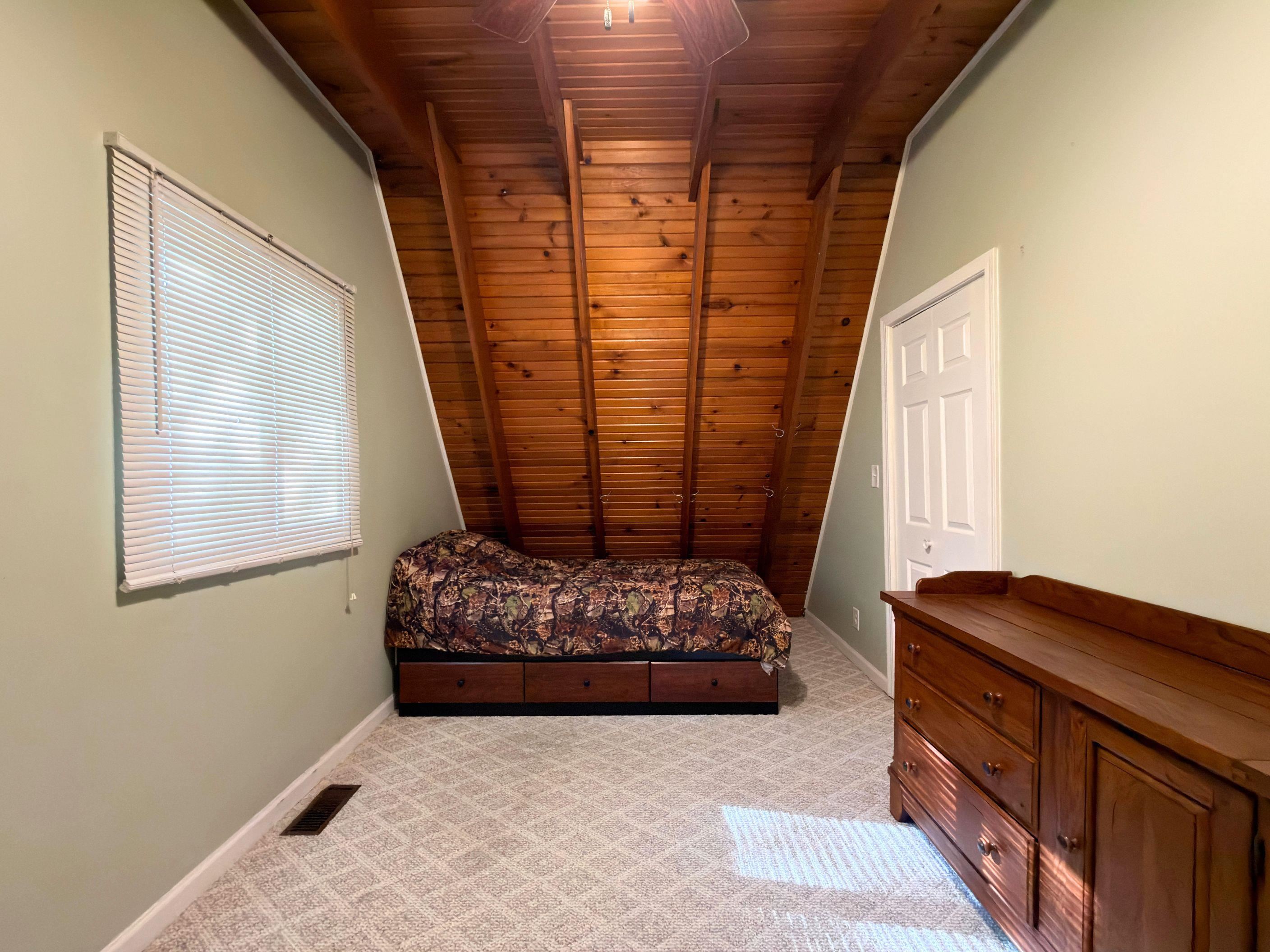12261 North Webster Road Clio, MI 48420 - Photo 11 of 66