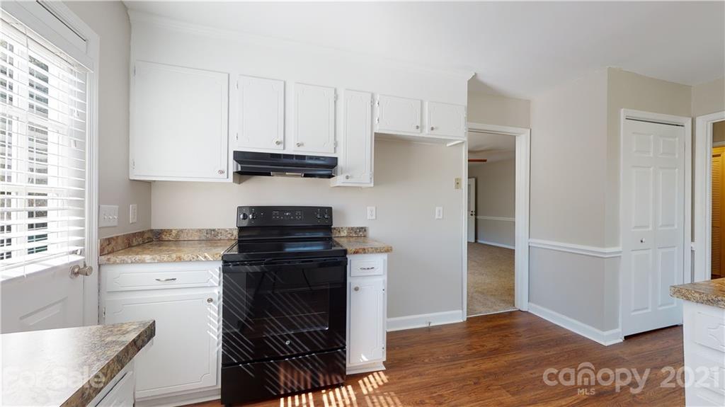 11400 Painted Tree Road Charlotte, NC 28226 - Photo 11 of 37 Gallery Image 11