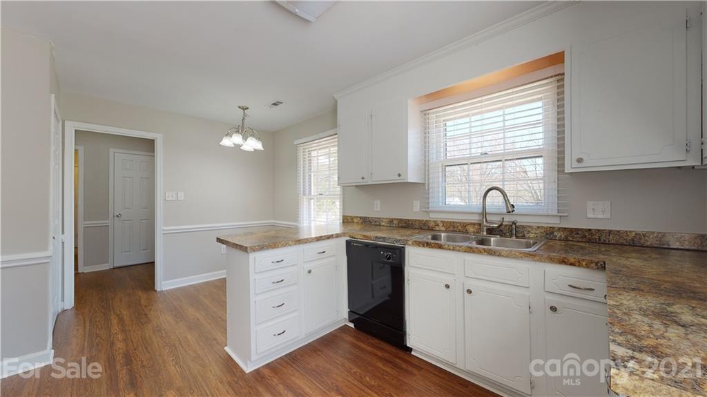 11400 Painted Tree Road Charlotte, NC 28226 - Photo 12 of 37 Gallery Image 12