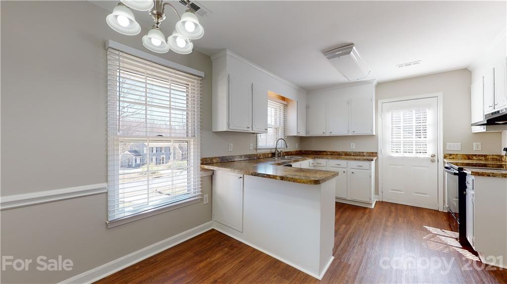 11400 Painted Tree Road Charlotte, NC 28226 - Photo 14 of 37 Gallery Image 14