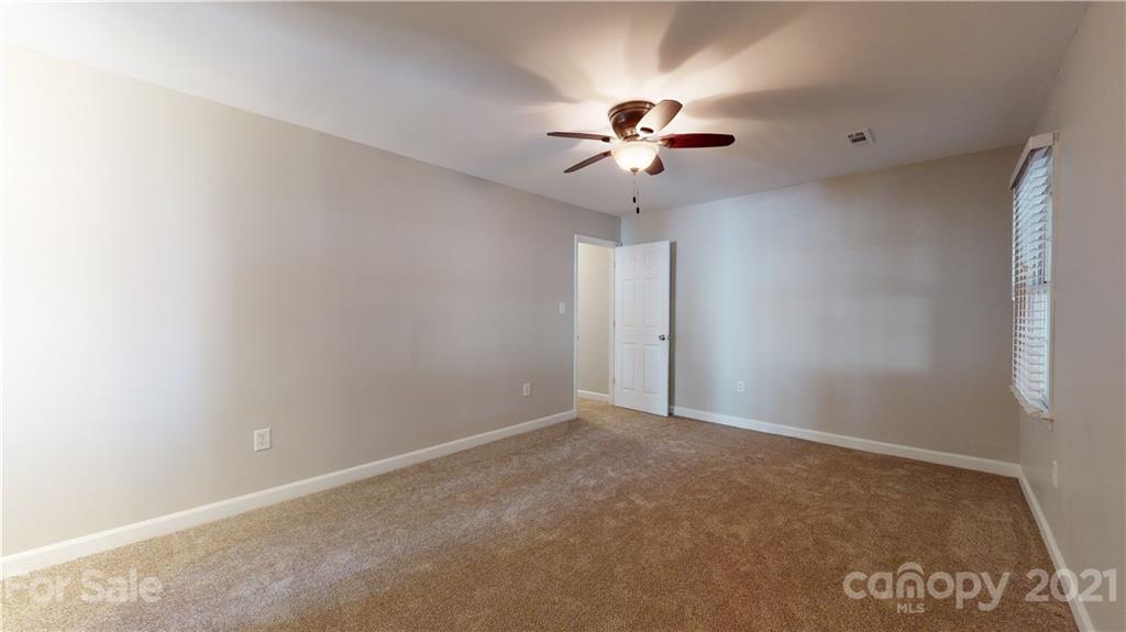 11400 Painted Tree Road Charlotte, NC 28226 - Photo 19 of 37 Gallery Image 19